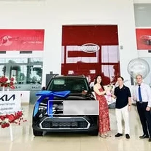 Kia Quảng Ninh - Hình ảnh hoạt động bán hàng thực tế.